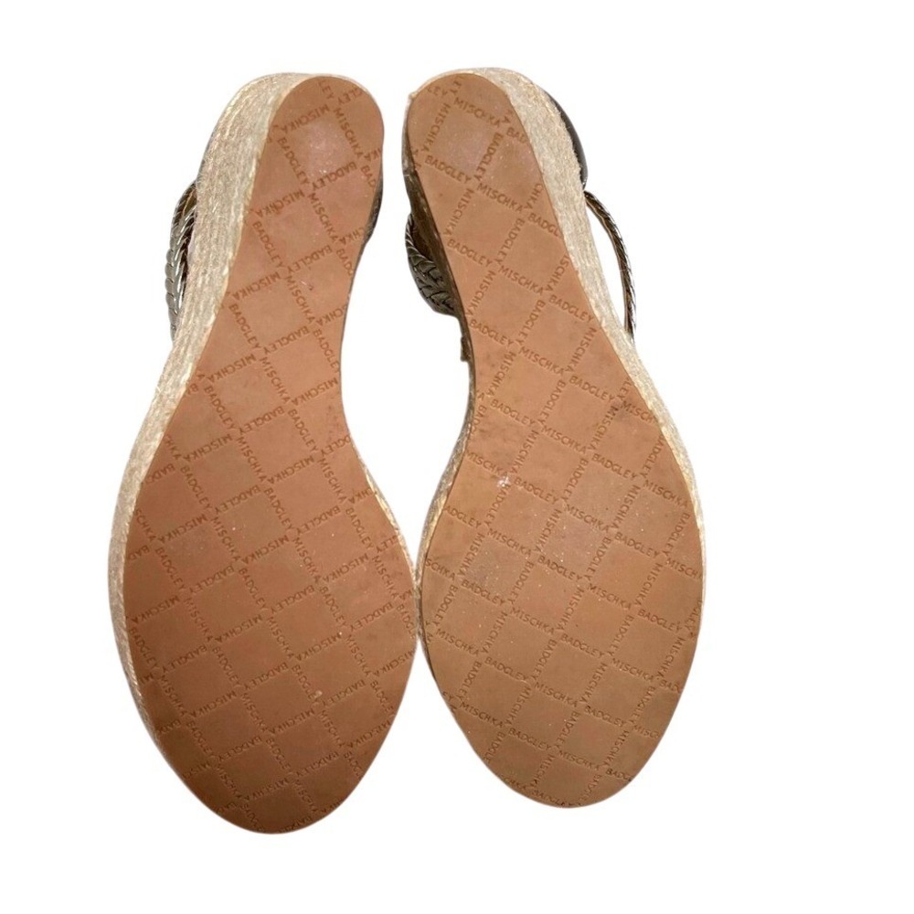 Badgley Mischka Gold Wedge Sandals Size 8 Braided Strappy Espadrille Heels - Picture 9 of 11